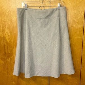 Grey long skirt from Express Design Studio, size 10 in women's